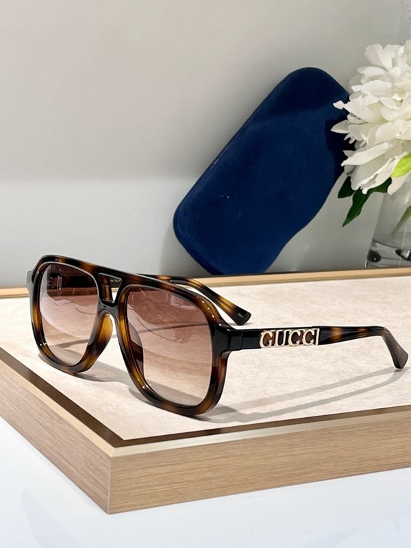 Gucci Sunglasses 357